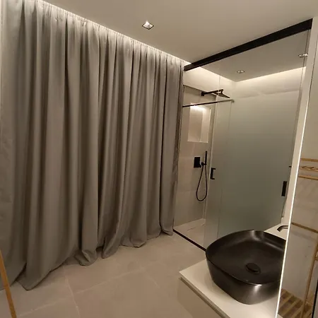 Willa Luxury *