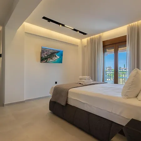 Luxury Afytos