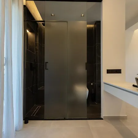 Luxury Afytos