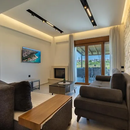 Luxury Villa Afytos